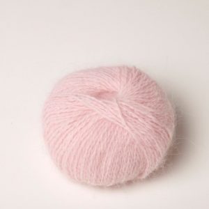 Pelote laine angora rose pâle